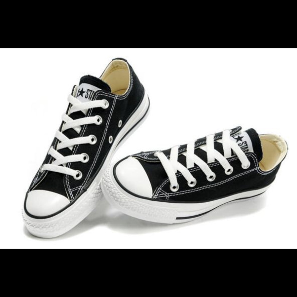 Classic Converse Chuck Taylor Low Tops
